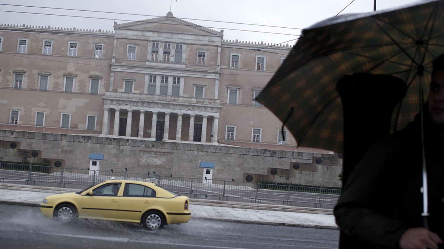 Προβλήματα από την καταιγίδα στην Αττική - Έκτακτο δελτίο επιδείνωσης καιρού