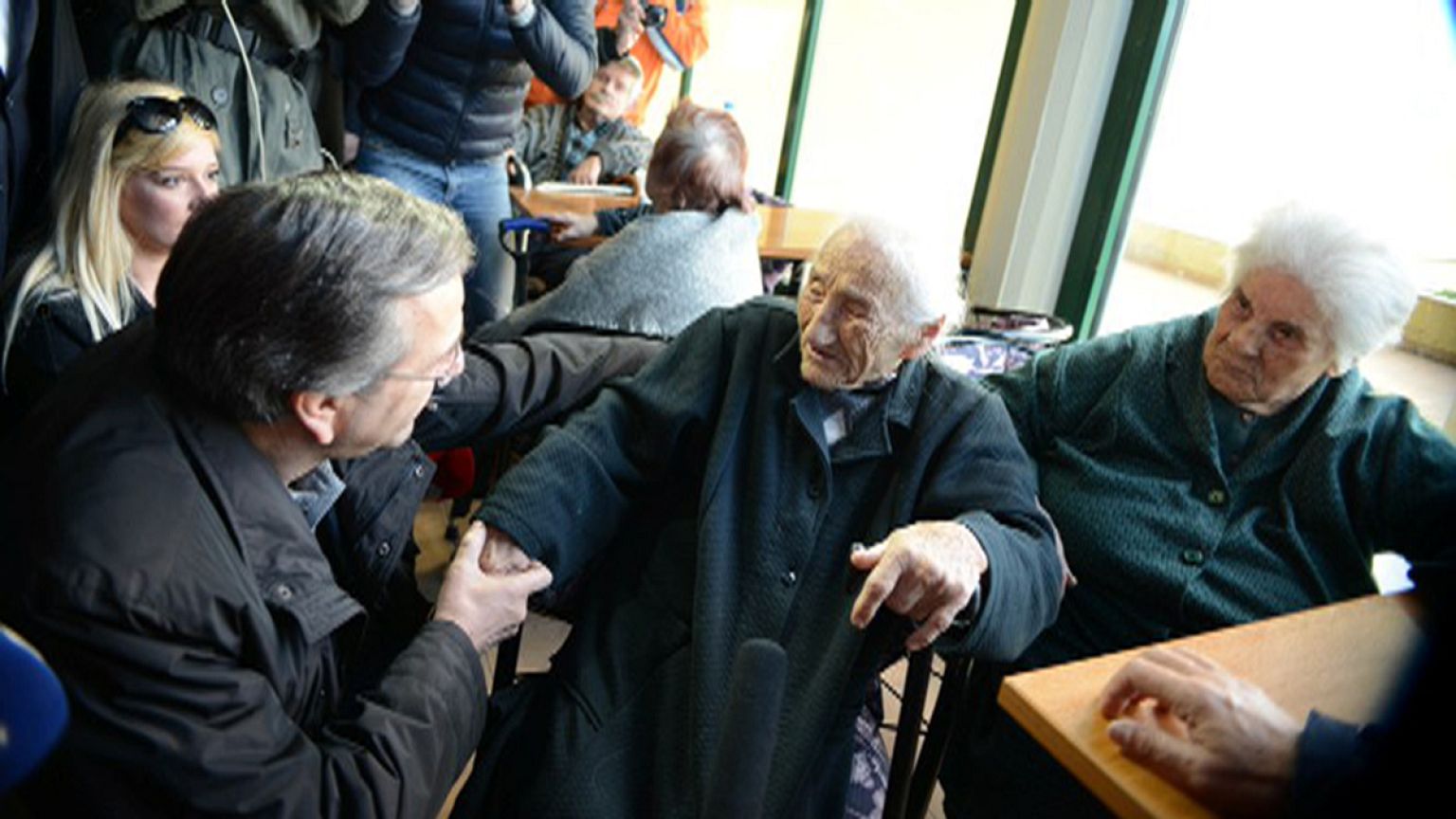 Η Κεφαλονιά μετράει τις πληγές της - Επίσκεψη Σαμαρά