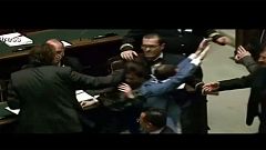 Megvertek egy képviselőnőt az olasz parlamentben