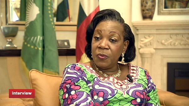 Catherine Samba Panza: "Orta Afrika'da daha fazla askere ihtiyacımız var" Catherine Samba Panza: "Orta Afrika'da daha fazla askere ihtiyacımız var"