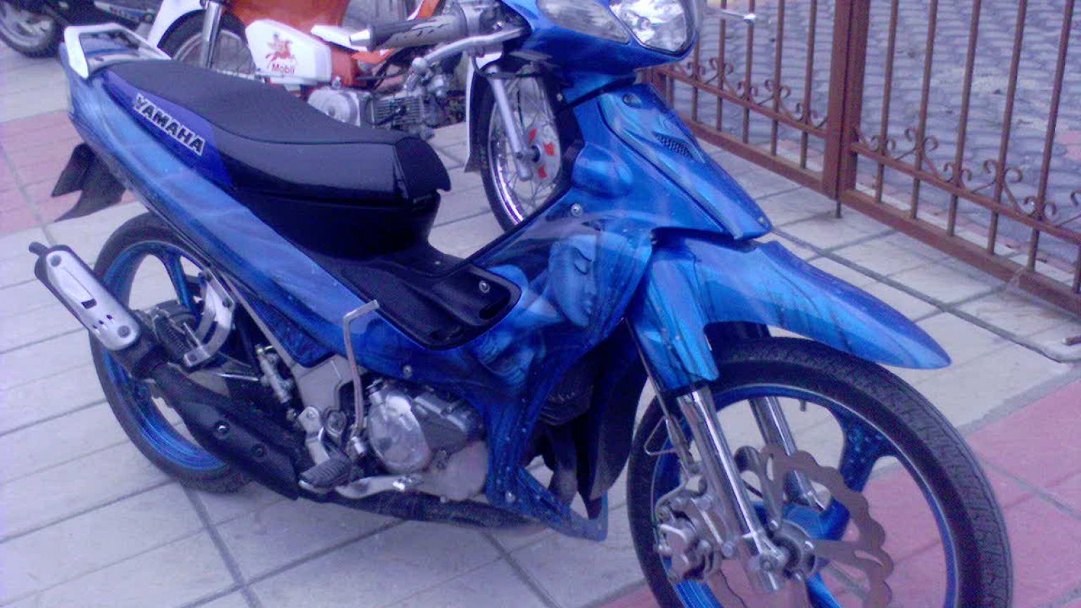 Βγάζουν μηχανάκι σε...πλειστηριασμό