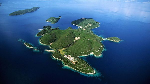 Συνελήφθη στην Κύπρο η σύζυγος του ιδιοκτήτη του Σκορπιού Συνελήφθη στην Κύπρο η σύζυγος του ιδιοκτήτη του Σκορπιού