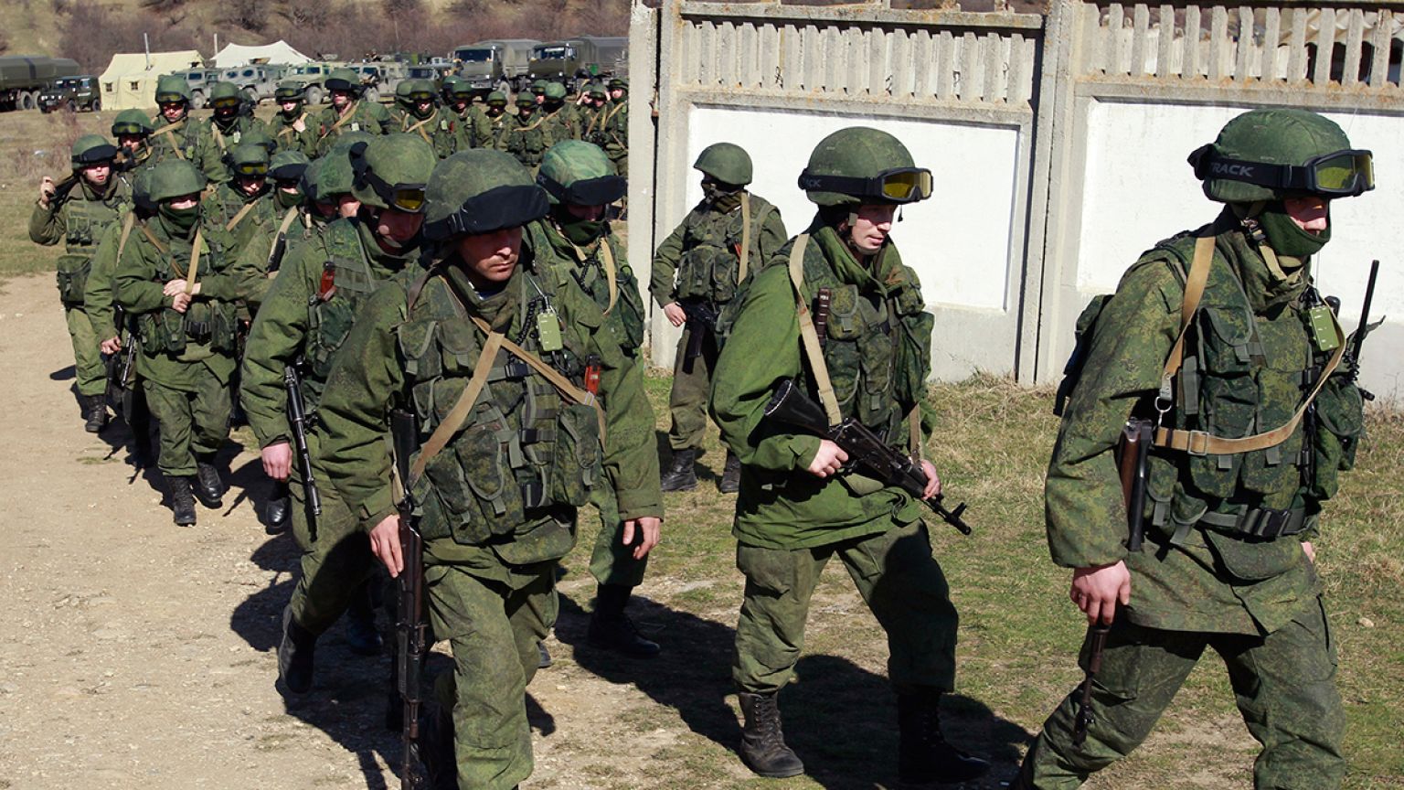 Ukraine as it happened: Moscow denies ultimatum, EU discusses "targeted sanctions"