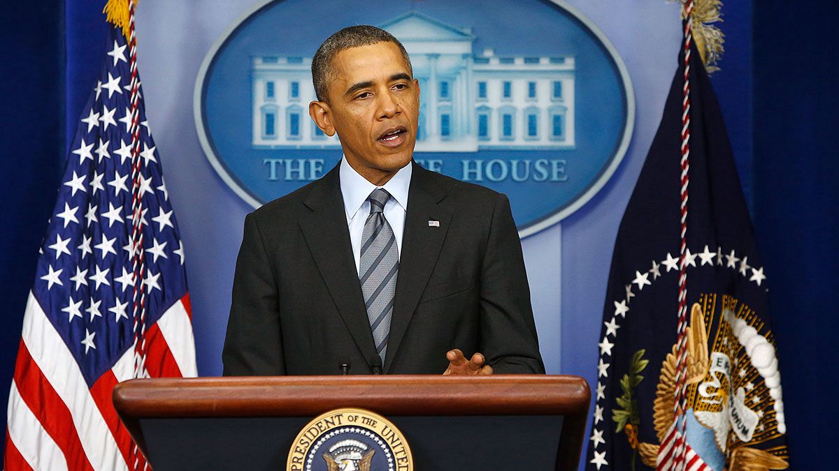 Obama says Crimea referendum would violate international law