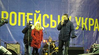 Ukraine : Vitali Klitchko cible de jets d’œufs et de pétards