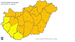 Erős szélviharokra figyelmeztetnek a hétvégén