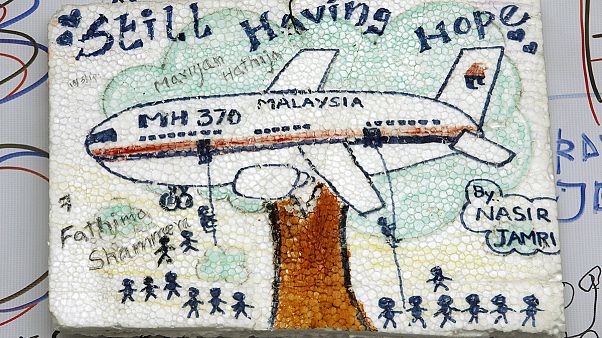 Malaysian Airlines Boeing 777: H αστυνομία ερευνά έναν ιπτάμενο μηχανικό που ήταν μεταξύ των επιβατών Malaysian Airlines Boeing 777: H αστυνομία ερευνά έναν ιπτάμενο μηχανικό που ήταν μεταξύ των επιβατών