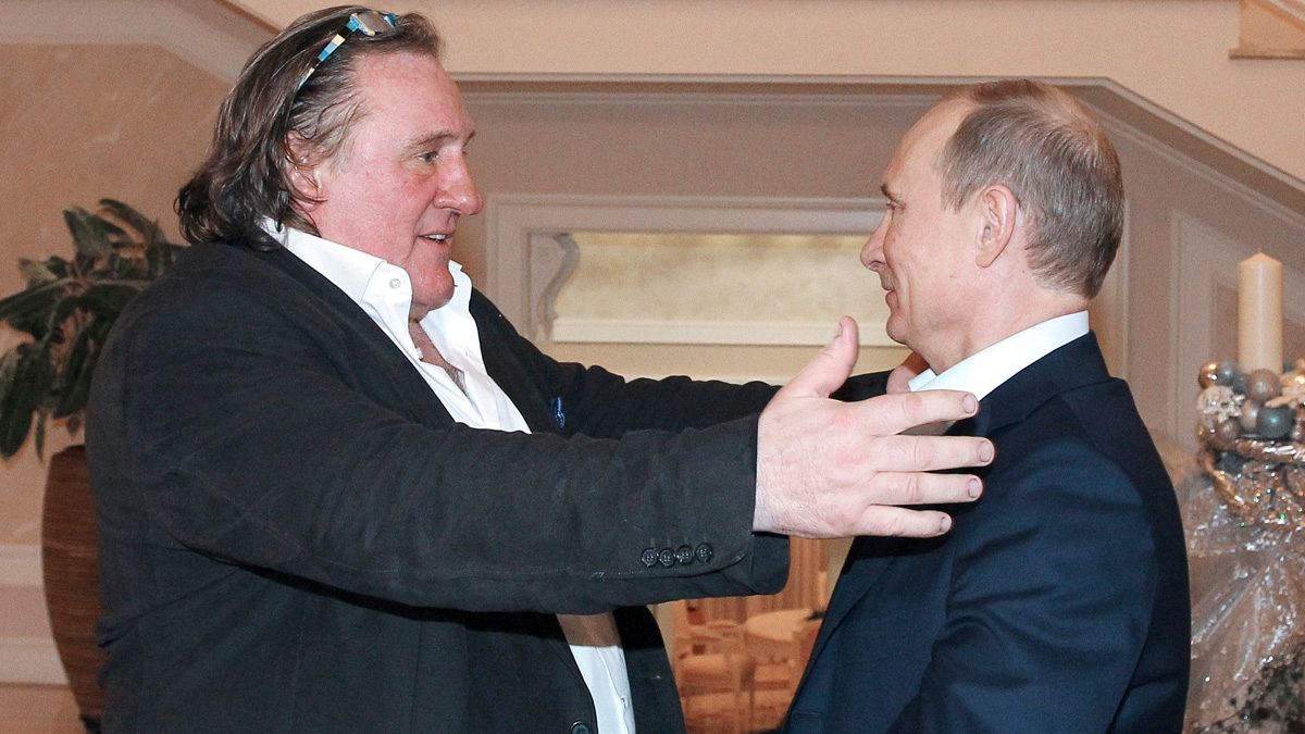 "Fier d'être Russe," Gérard Depardieu vend désormais des montres suisses