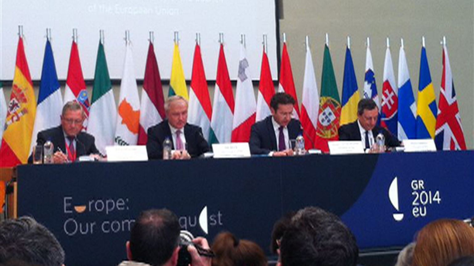 «Έκλεισε» η δόση, το μήνυμα του Eurogroup