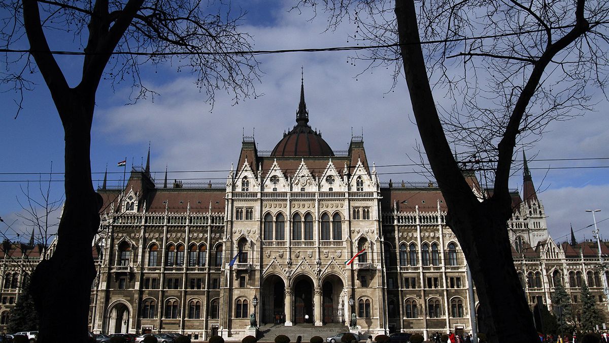 Hungría: el margen del triunfo conservador, única incógnita de las legislativas