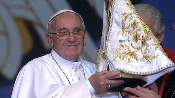 Pope decides Vatican Bank will remain operative Pope decides Vatican Bank will remain operative