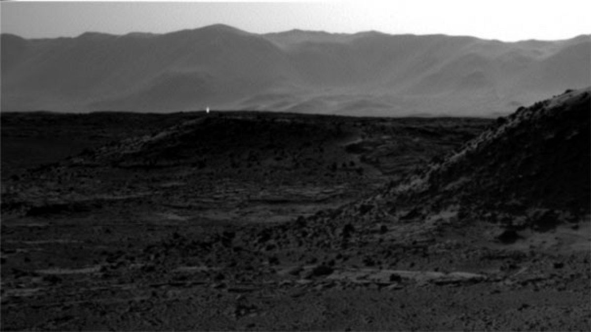 Hat Curiosity auf dem Mars ein UFO entdeckt?