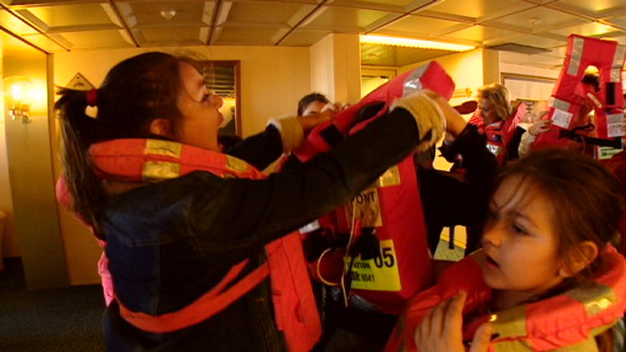 Neue Technik soll bei Schiffbrüchen Leben retten Neue Technik soll bei Schiffbrüchen Leben retten