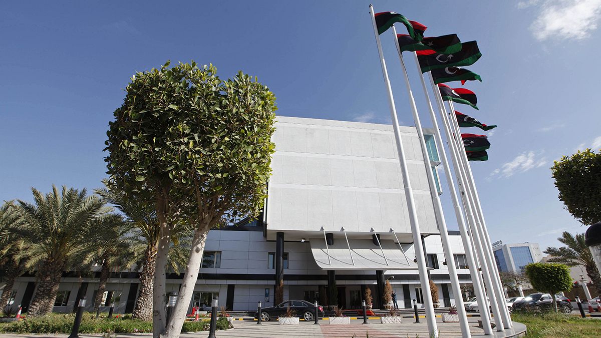 جدل في المؤتمر الوطني العام الليبي على تعيين معيتيق رئيسا للحكومة
