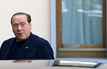 Silvio Berlusconi commence ses travaux d'intérêt général