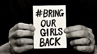 Верните наших девочек: активисты по всему миру провели акцию в поддержку похищенных школьниц