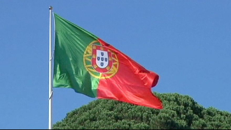 Portugal liberta-se da "troika" mas a luta continua
