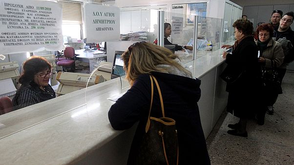 Τι σχεδιάζει το ΥΠΟΙΚ για τις οφειλές προς την εφορία Τι σχεδιάζει το ΥΠΟΙΚ για τις οφειλές προς την εφορία
