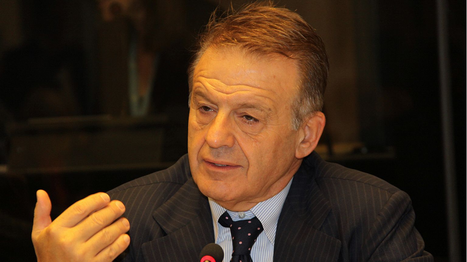 Clini indagato anche per progetti in Cina e Montenegro