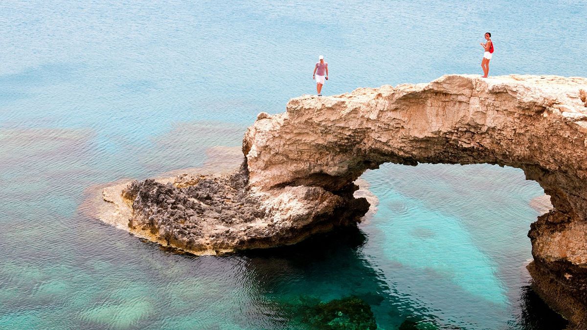 Κύπρος και Λουξεμβούργο έχουν «πεντακάθαρα νερά» για κολύμπι!