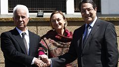 Σε εξέλιξη η νέα συνάντηση Ν. Αναστασιάδη – Ντ. Έρογλου