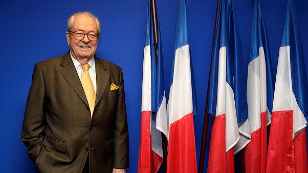 Skandalvideo: J.-M. Le Pen droht mit dem "Ofen" Skandalvideo: J.-M. Le Pen droht mit dem "Ofen"
