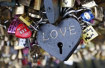 Parigi: il Pont des Arts come il Ponte Milvio, no a lucchetti dell'amore