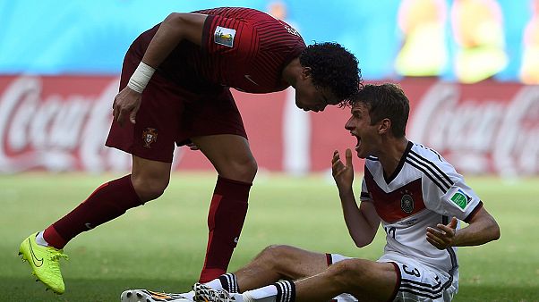 Mundial 2014: Merkel aplaude tragédia alemã de Portugal no Brasil Mundial 2014: Merkel aplaude tragédia alemã de Portugal no Brasil