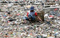 Indonésie : des soins médicaux contre des déchets