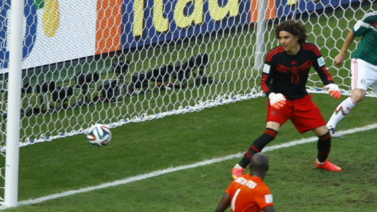 مونديال البرازيل: بضربات الحظ.. كوستاريكا تطيح باليونان وهولندا تمر بصعوبة إلى دور الثمانية