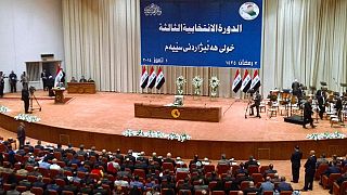 العراق :جلسة برلمانية أولى سيطرت عليها خلافات النواب