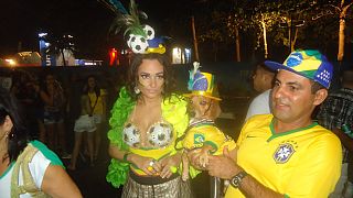 Εδώ Βραζιλία: Η εμπειρία του Μαρακανά και το γλέντι στην Fan Fest