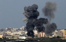 Így néz ki, amikor a tetőn át érkezik a rakéta egy gázai házba