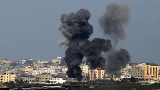 Knocking on the roof caught on camera in Gaza