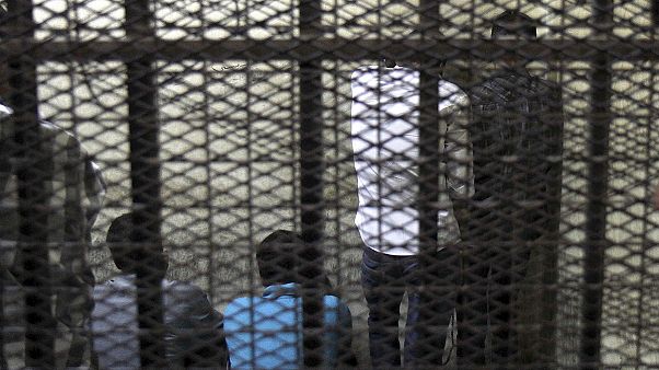 السجن المؤبد لسبعة مصريين أدينوا بالاغتصاب في ميدان التحرير السجن المؤبد لسبعة مصريين أدينوا بالاغتصاب في ميدان التحرير