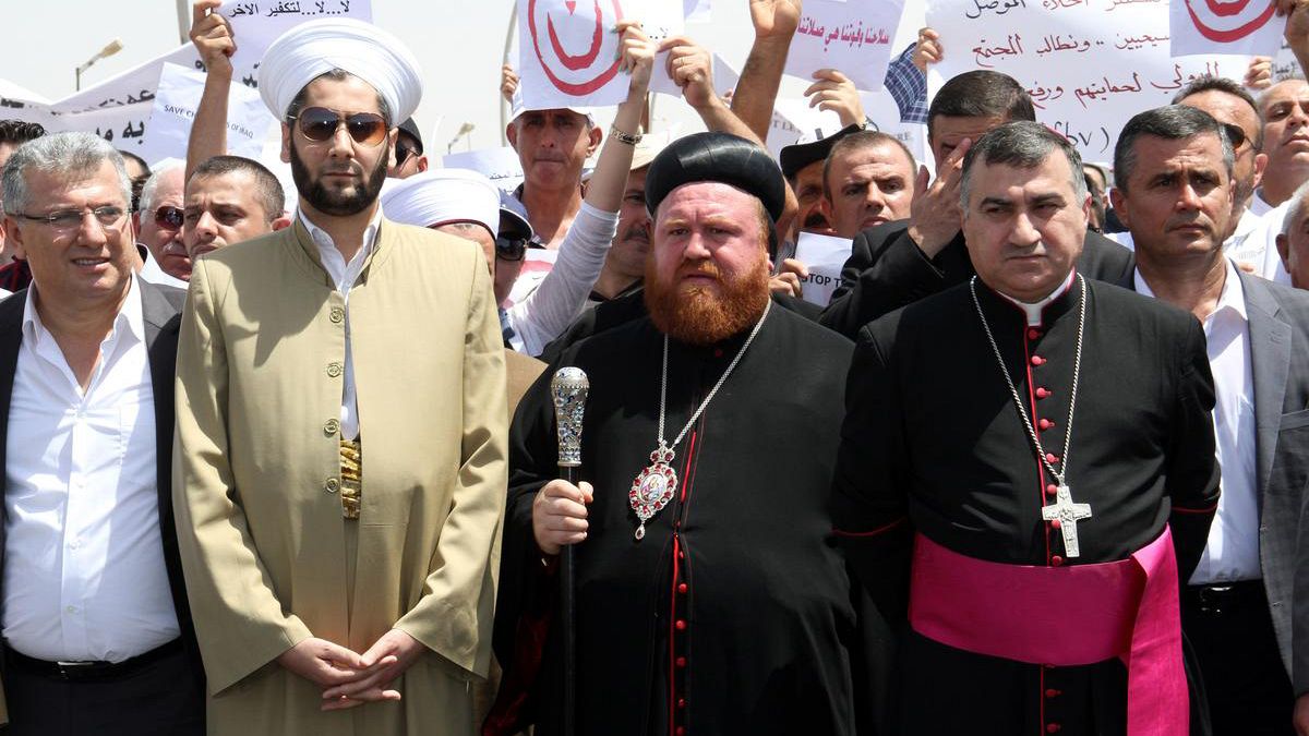 تظاهرة تطالب الامم المتحدة بحماية مسيحيي الموصل