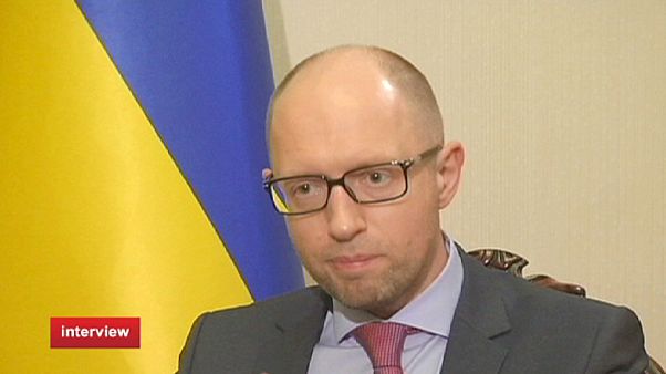 Il premier dimissionario Yatseniuk: "L'Ucraina lotterà ancora per la libertà" Il premier dimissionario Yatseniuk: "L'Ucraina lotterà ancora per la libertà"