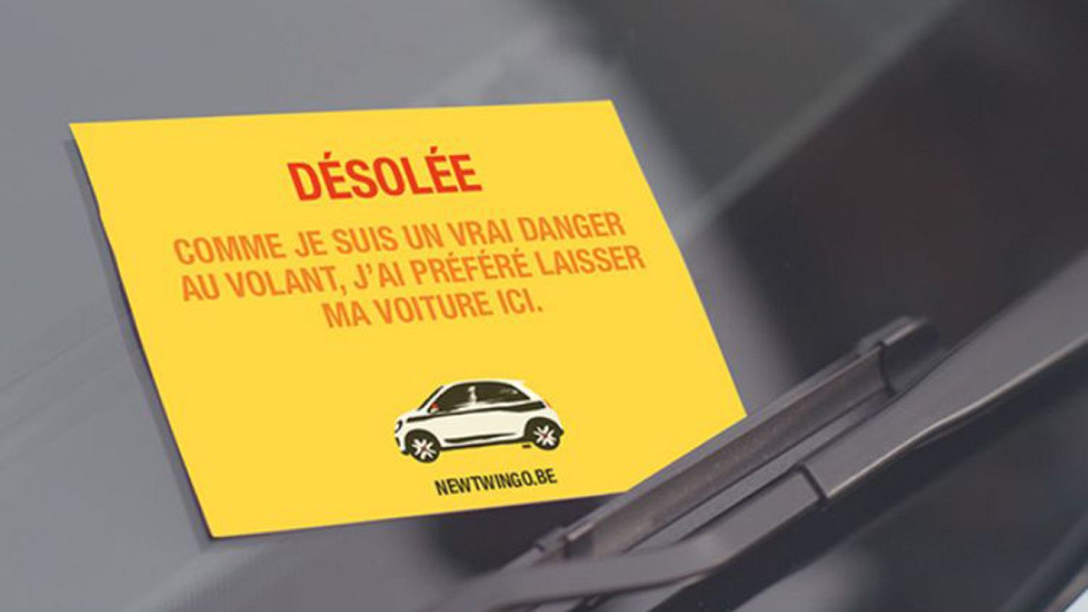 H Renault βοηθά τις γυναίκες που...δεν ξέρουν πως να παρκάρουν!