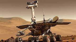 Opportunity roves on Mars, sets a record for another world