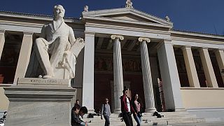 Ελλάδα: Εκτός ΑΕΙ από τον Σεπτέμβριο 200.000 αιώνιοι φοιτητές