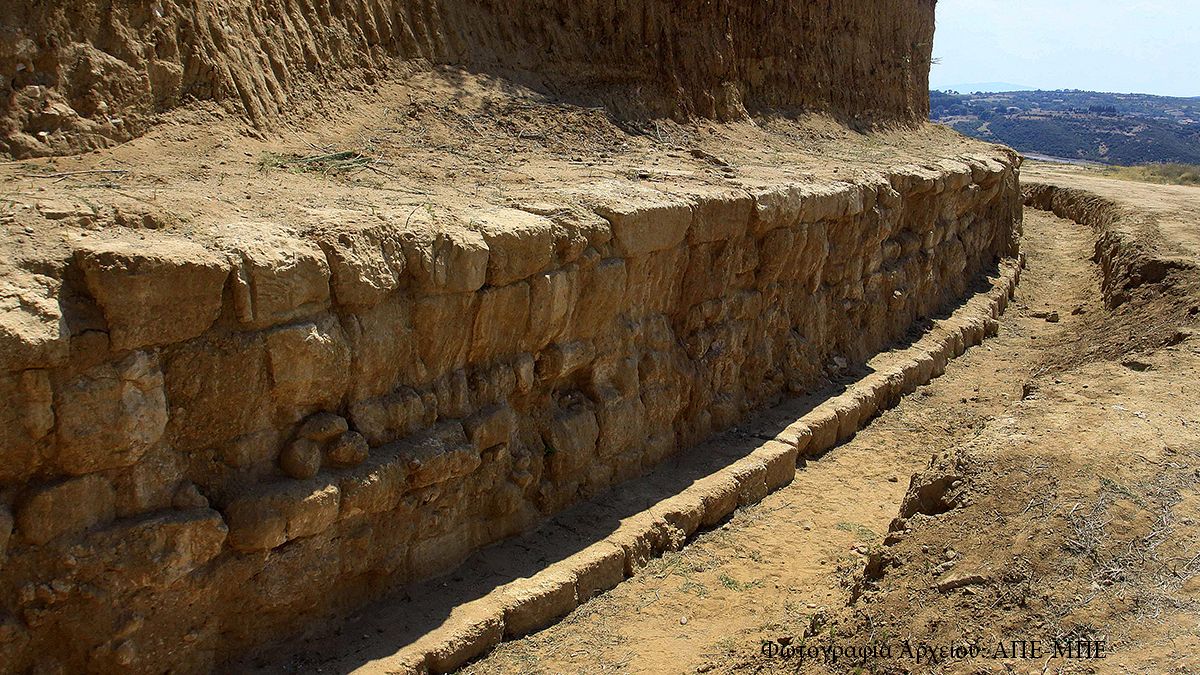 Σημαντικός αρχαιολογικός τάφος στην Αρχαία Αμφίπολη