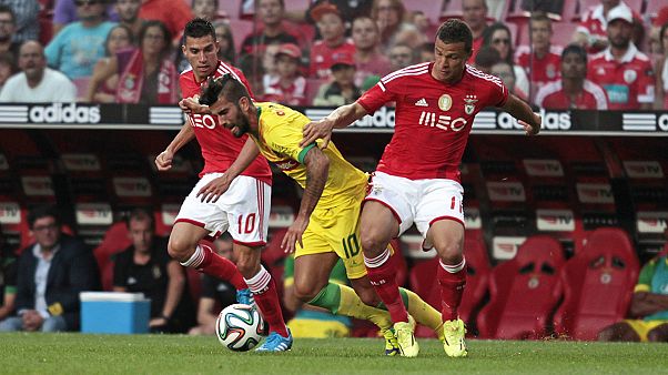 Liga Portuguesa: FC Porto e Benfica vencem e Sporting empata em Coimbra Liga Portuguesa: FC Porto e Benfica vencem e Sporting empata em Coimbra