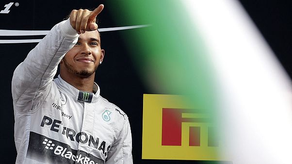 Speed: Lewis macht schlechten Start gut und deklassiert Rosberg Speed: Lewis macht schlechten Start gut und deklassiert Rosberg