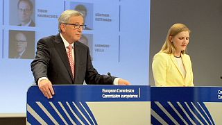 Juncker seeks 'political' European Commission