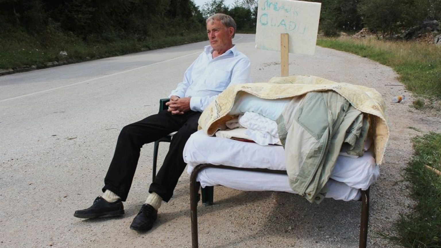 Πατέρας αναζητεί τα οστά του γιου του!