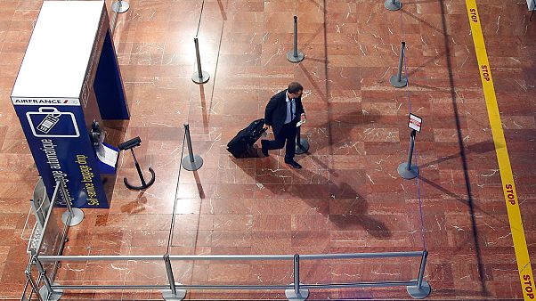 «Οδηγός επιβίωσης» για την απεργία της Air France «Οδηγός επιβίωσης» για την απεργία της Air France