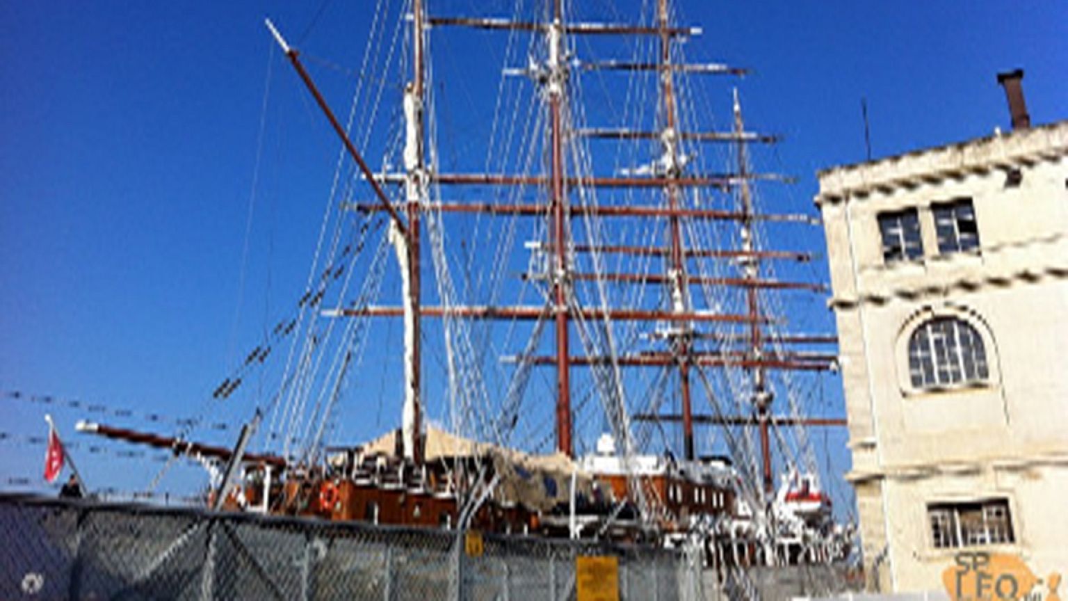 Το θρυλικό «Sea Cloud» αρμενίζει στο Αιγαίο