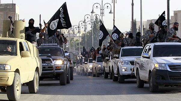 İngiltere'deki Müslümanlar IŞİD yüzünden diken üstünde İngiltere'deki Müslümanlar IŞİD yüzünden diken üstünde