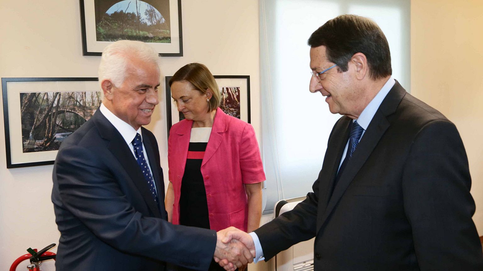 Κύπρος: Αναστέλλονται οι διαπραγματεύσεις για το Κυπριακό με ομόφωνη απόφαση των κομμάτων