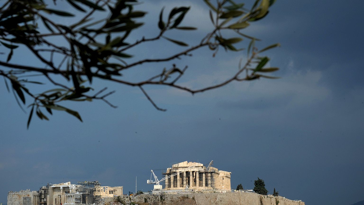 Guardian: «Είναι ώρα να διορθώσουμε ένα ιστορικό λάθος και να επιστρέψουμε τα Μάρμαρα του Παρθενώνα»